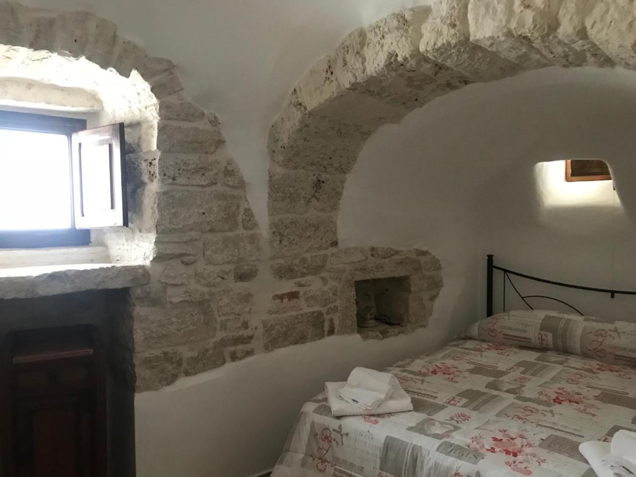 A Due Passi Dal Centro - Trullo Apartment Alberobello Exterior photo